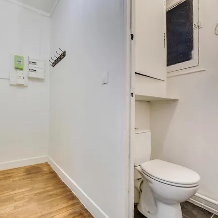 شقة Elegant Cocon Parisien Au Coeur Du 18e باريس